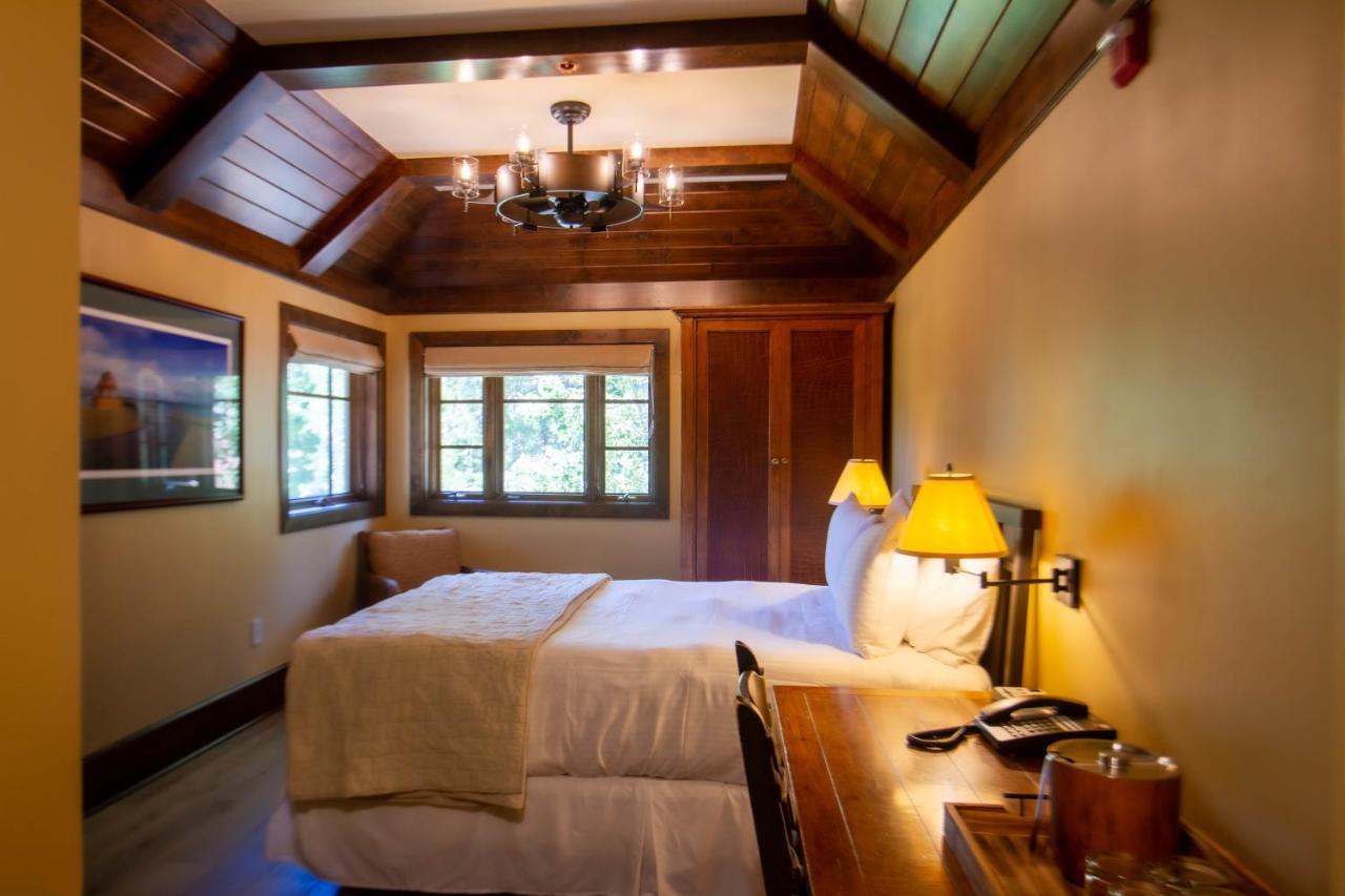 West Shore Cafe And Inn Homewood Ngoại thất bức ảnh